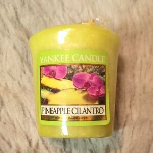Discontinued Yankee Candle Pineapple Cilantro Votive - Lime Yellow